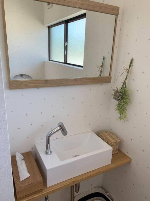 ゆったりとした時間を過ごせる一棟貸切の別荘　たけしま นารุโตะ ภายนอก รูปภาพ